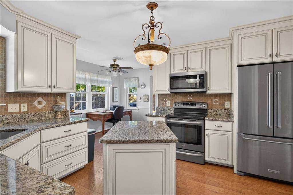 2613 Level Loop Road, Virginia Beach, VA 23456