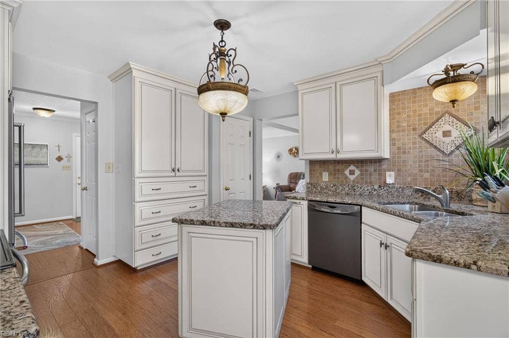 2613 Level Loop Road, Virginia Beach, VA 23456