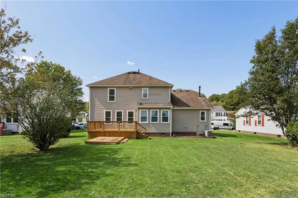 423 Las Gaviotas Boulevard, Chesapeake, VA 23322 423 Las Gaviotas Boulevard, Chesapeake, VA 23322