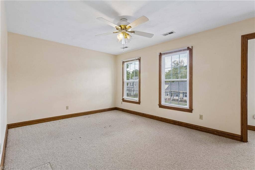 423 Las Gaviotas Boulevard, Chesapeake, VA 23322 423 Las Gaviotas Boulevard, Chesapeake, VA 23322