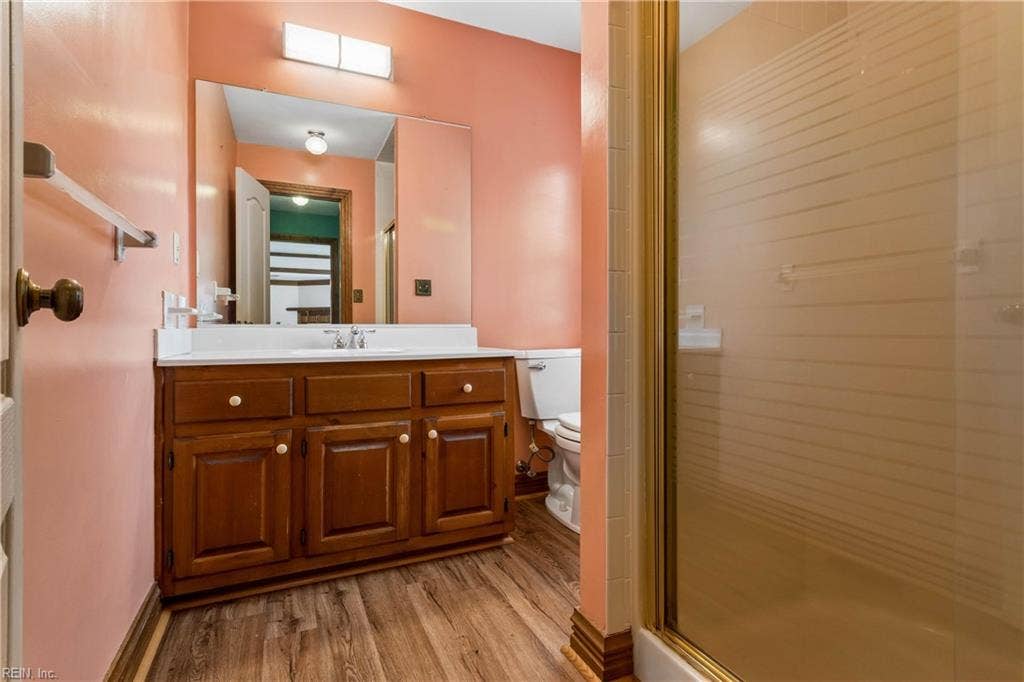 423 Las Gaviotas Boulevard, Chesapeake, VA 23322 423 Las Gaviotas Boulevard, Chesapeake, VA 23322