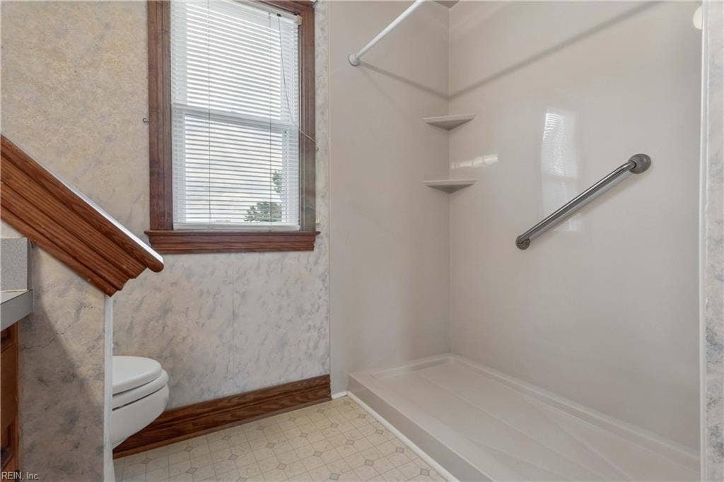 423 Las Gaviotas Boulevard, Chesapeake, VA 23322 423 Las Gaviotas Boulevard, Chesapeake, VA 23322