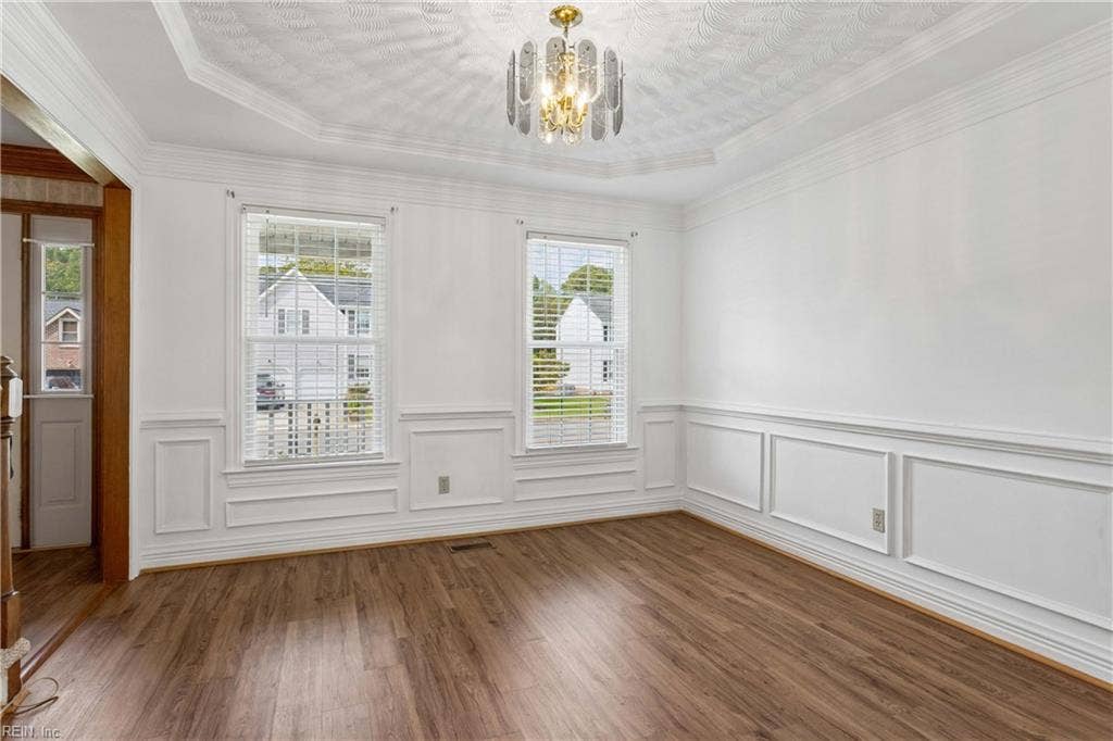 423 Las Gaviotas Boulevard, Chesapeake, VA 23322 423 Las Gaviotas Boulevard, Chesapeake, VA 23322