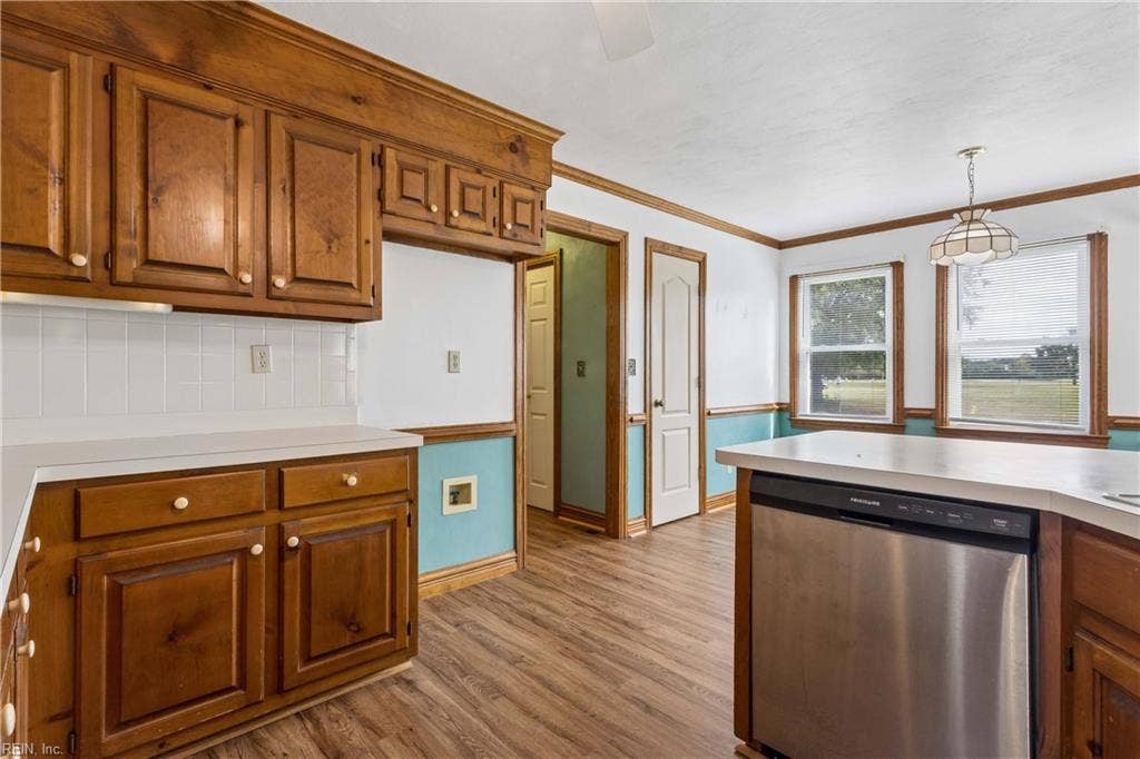 423 Las Gaviotas Boulevard, Chesapeake, VA 23322 423 Las Gaviotas Boulevard, Chesapeake, VA 23322