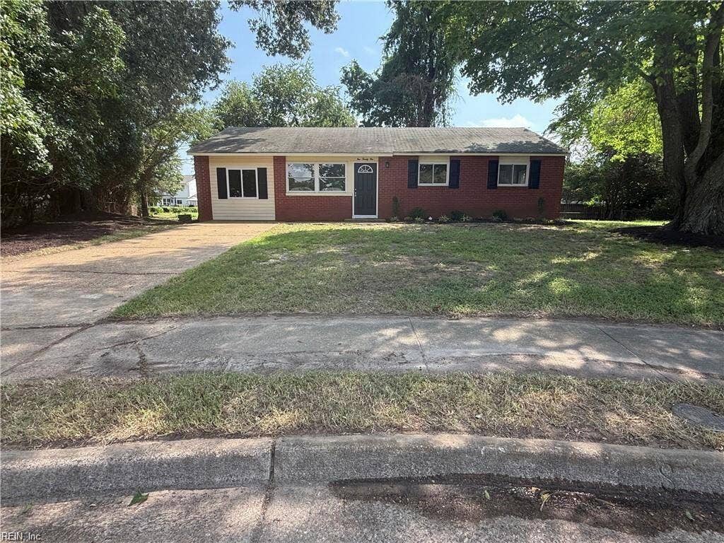 121 Duval Court, Hampton, VA 23669