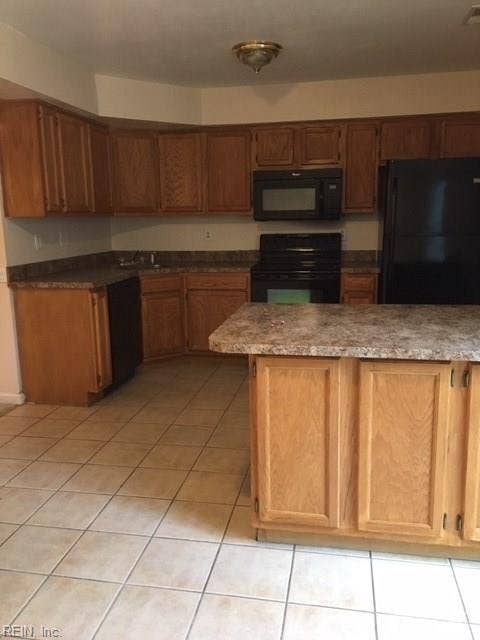 Eat in Kitchen
