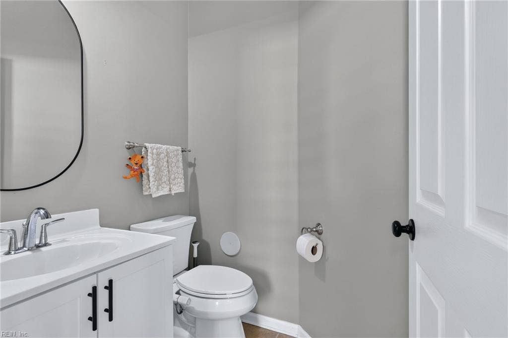1817 Riddlesworth Drive, Virginia Beach, VA 23456 1817 Riddlesworth Drive, Virginia Beach, VA 23456