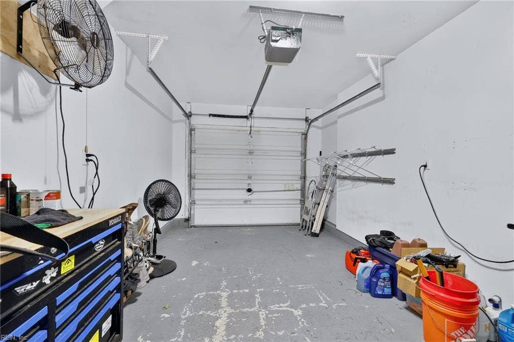 1817 Riddlesworth Drive, Virginia Beach, VA 23456 1817 Riddlesworth Drive, Virginia Beach, VA 23456