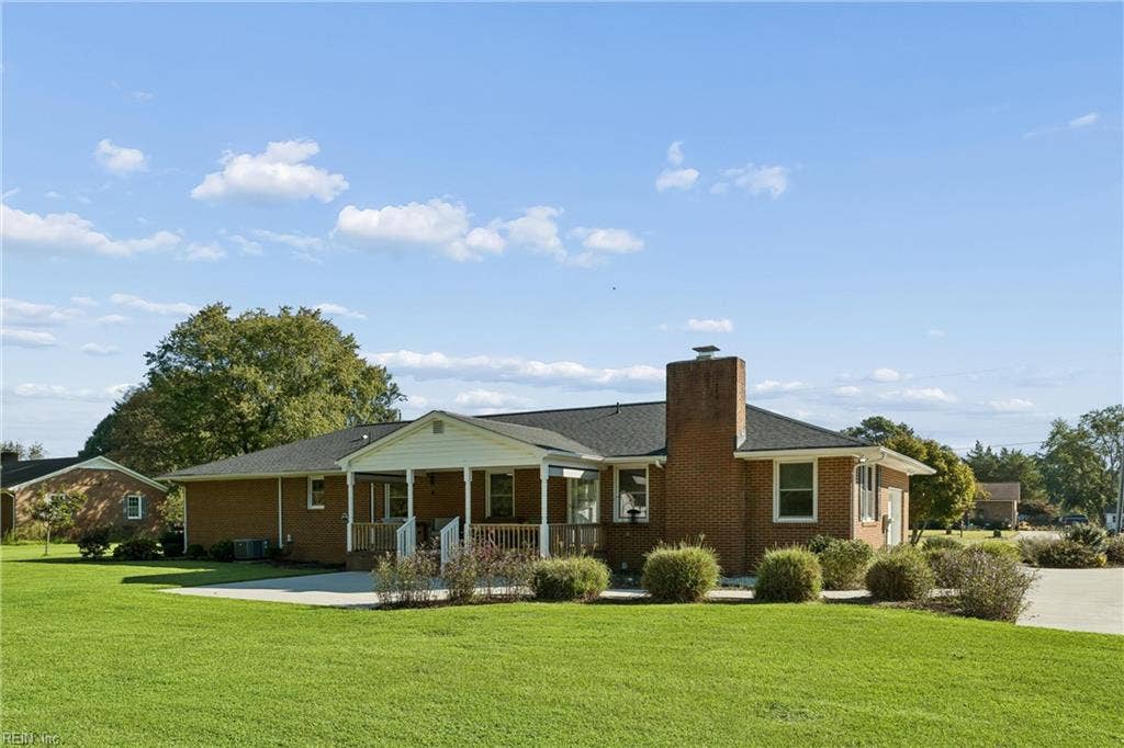 2010 Tillage Lane, Tidemill Haven, Hayes, VA 23072