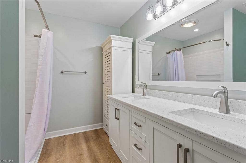 2010 Tillage Lane, Tidemill Haven, Hayes, VA 23072
