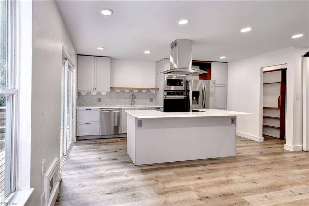 309 High Point Road, Williamsburg, VA 23185 309 High Point Road, Williamsburg, VA 23185