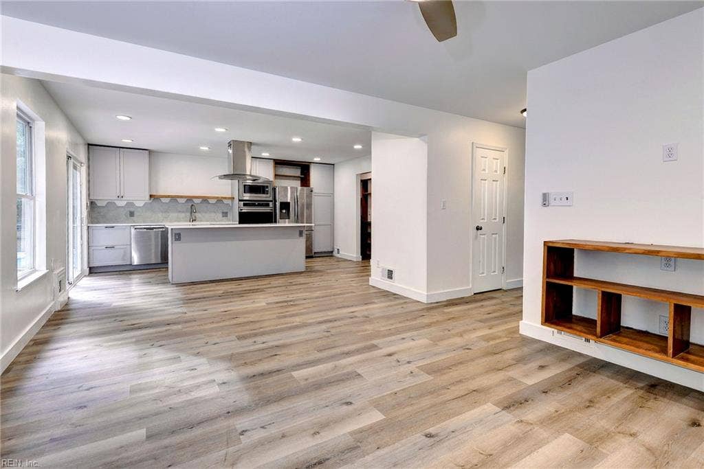 309 High Point Road, Williamsburg, VA 23185 309 High Point Road, Williamsburg, VA 23185