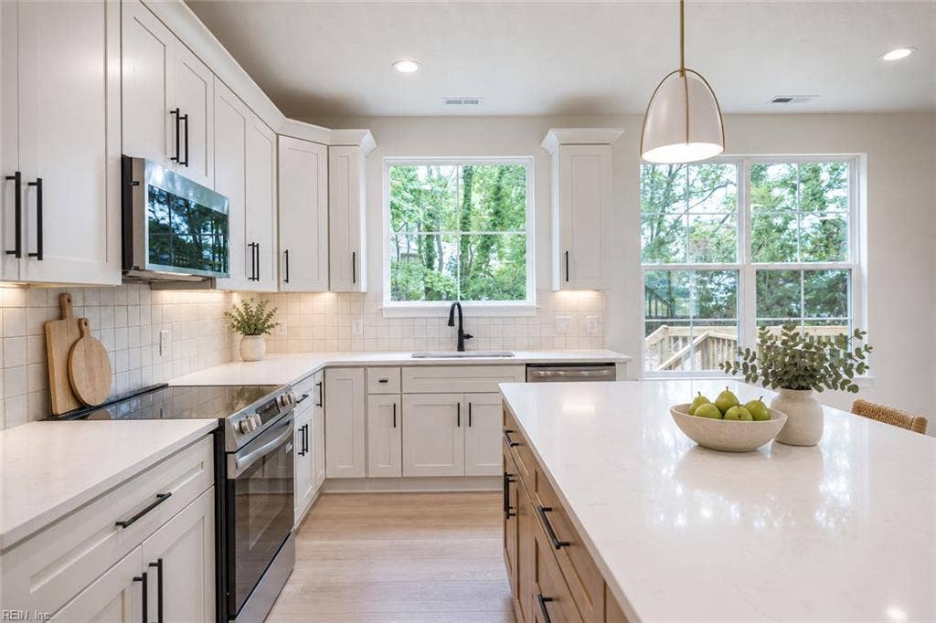 1017 Dam Neck Road, Virginia Beach, VA 23454 virtually staged