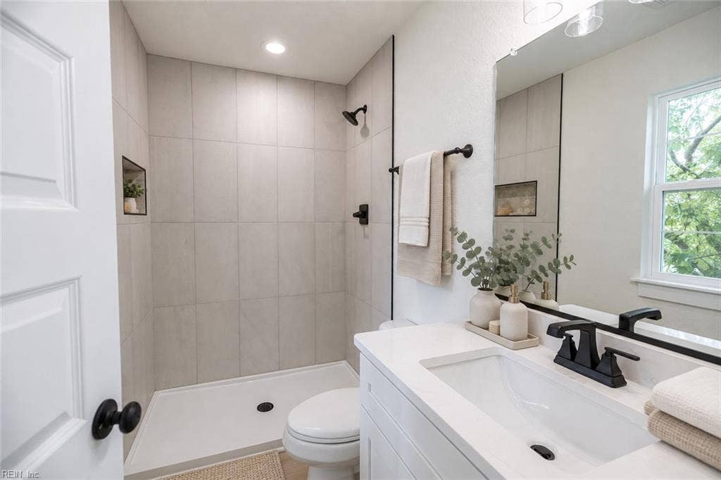 1017 Dam Neck Road, Virginia Beach, VA 23454 virtually staged