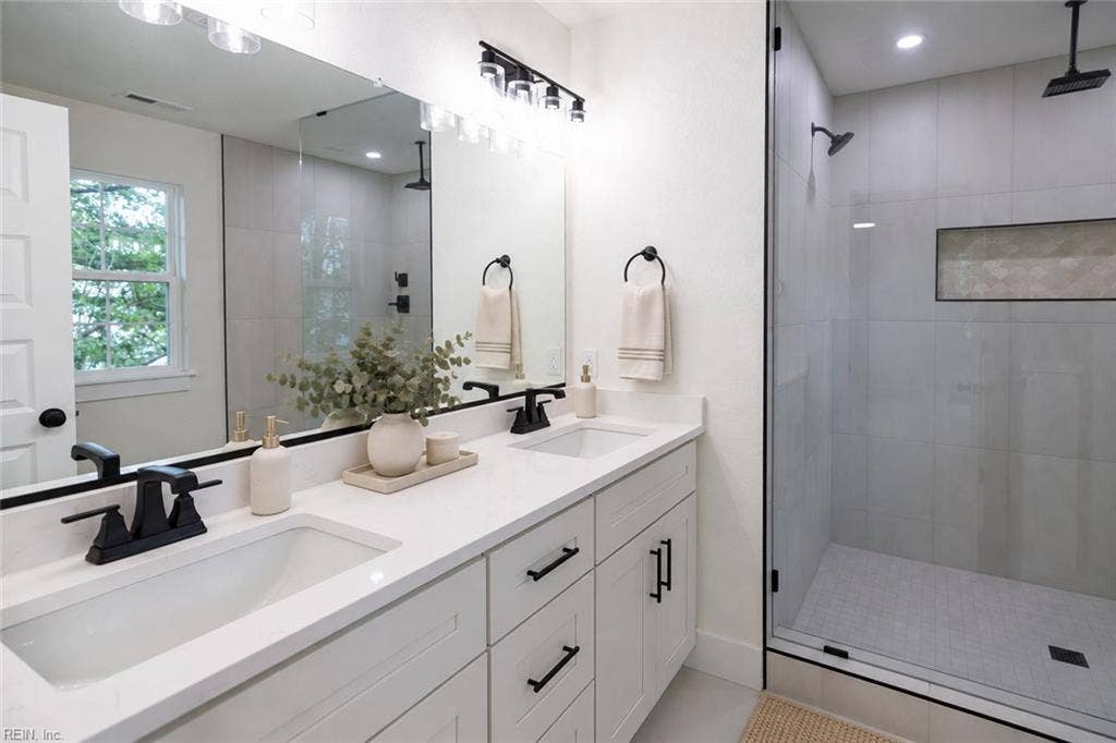 1017 Dam Neck Road, Virginia Beach, VA 23454 virtually staged