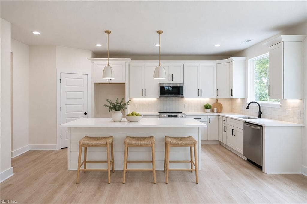 1017 Dam Neck Road, Virginia Beach, VA 23454 virtually staged