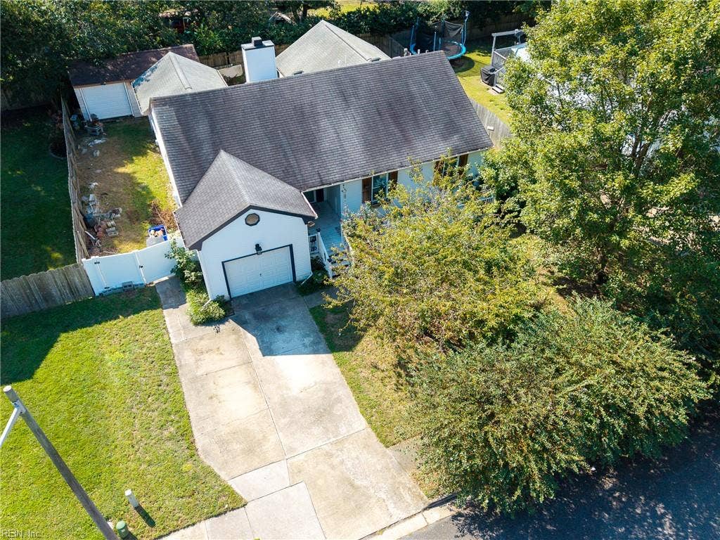 9 Baywood Lane, Portsmouth, VA 23701 9 Baywood Lane, Portsmouth, VA 23701