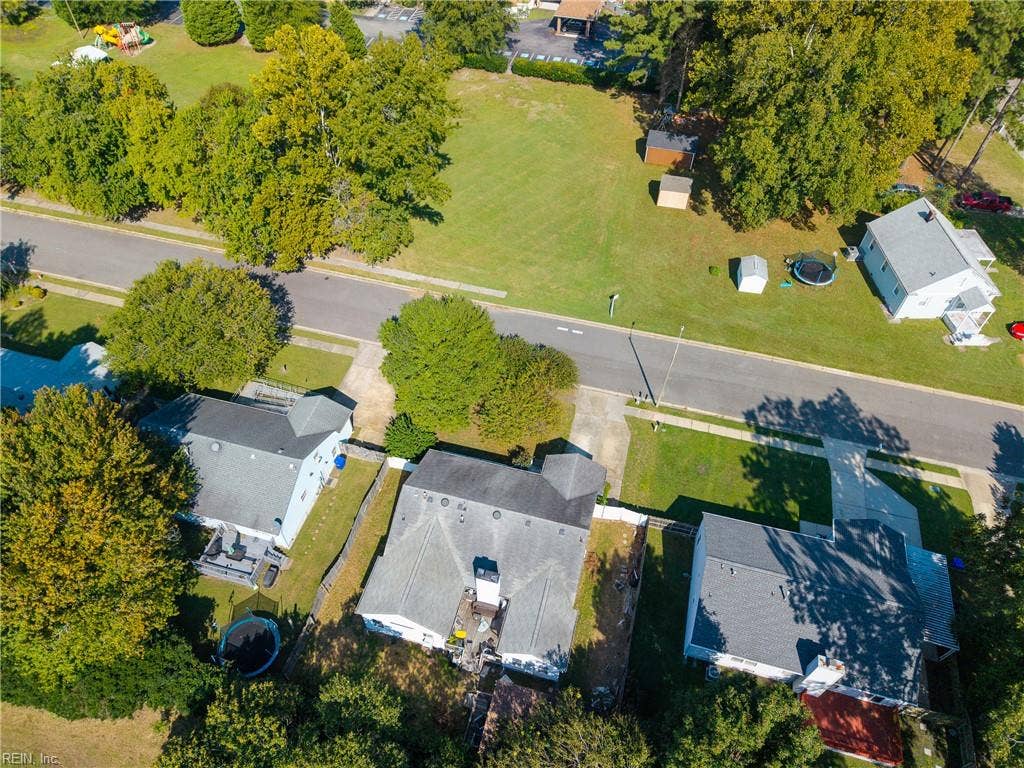 9 Baywood Lane, Portsmouth, VA 23701 9 Baywood Lane, Portsmouth, VA 23701