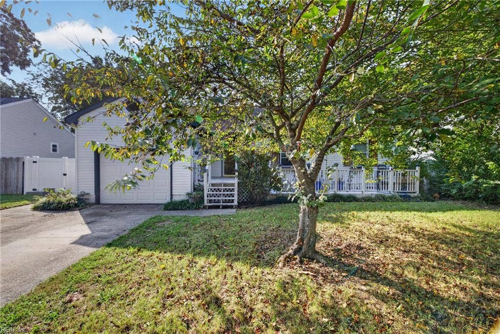 9 Baywood Lane, Portsmouth, VA 23701 9 Baywood Lane, Portsmouth, VA 23701