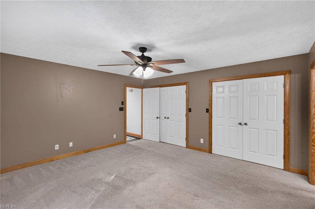 8139 Manor Drive, Gloucester, VA 23061