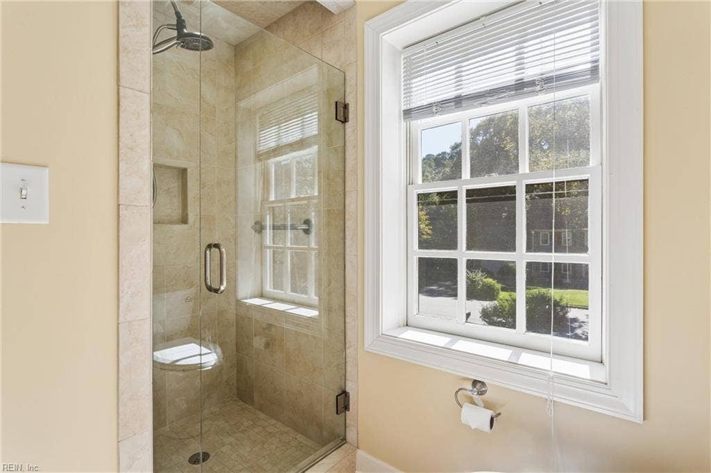 194 Lewis Robert Lane, Williamsburg, VA 23185