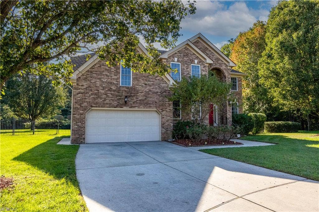 This 6 bedroom, 3 bath home is located on a .46 acre cul-de-sac lot