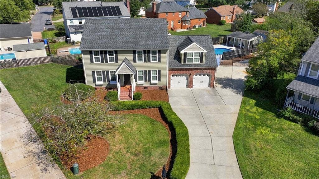 Beautifully landscaped yard with plenty of space for everyone!