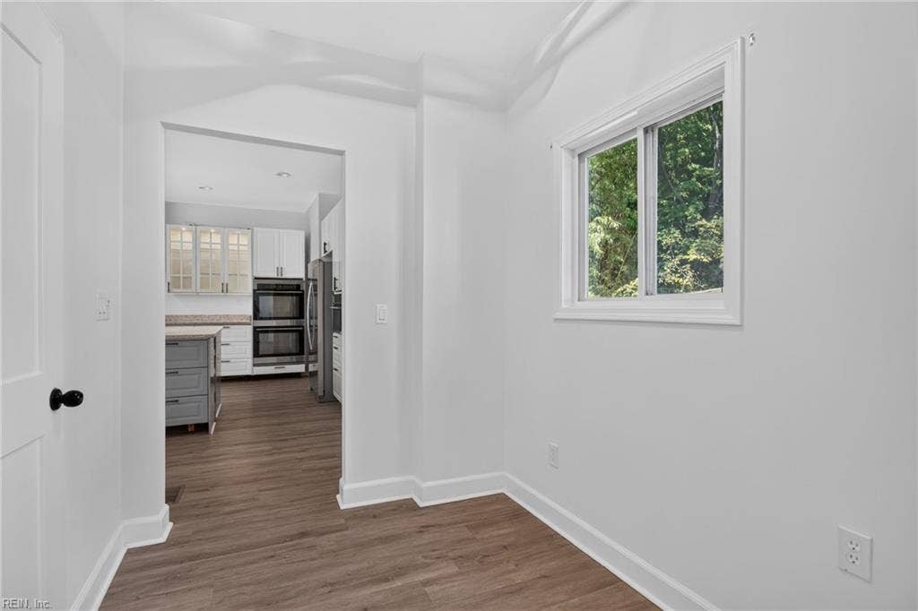 Hall to Kitchen