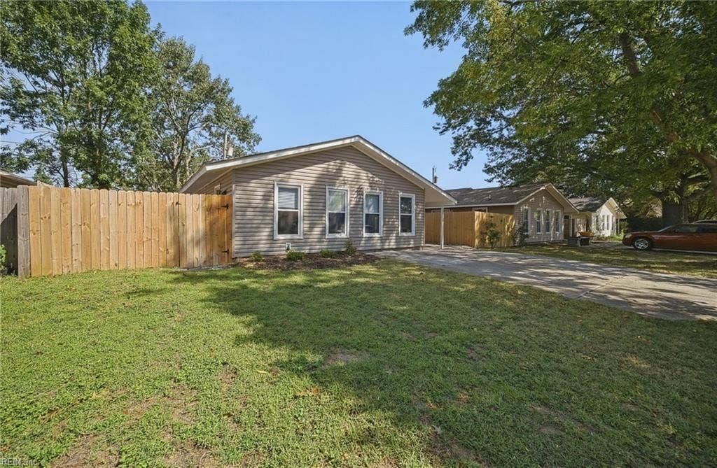 3516 Champlain Lane, Virginia Beach, VA 23452