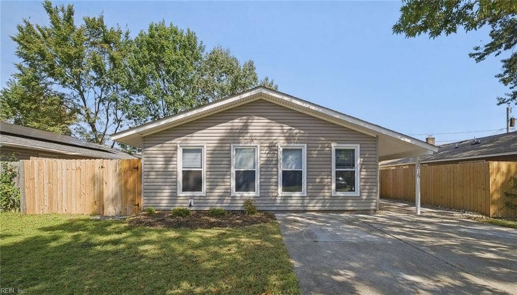 3516 Champlain Lane, Virginia Beach, VA 23452