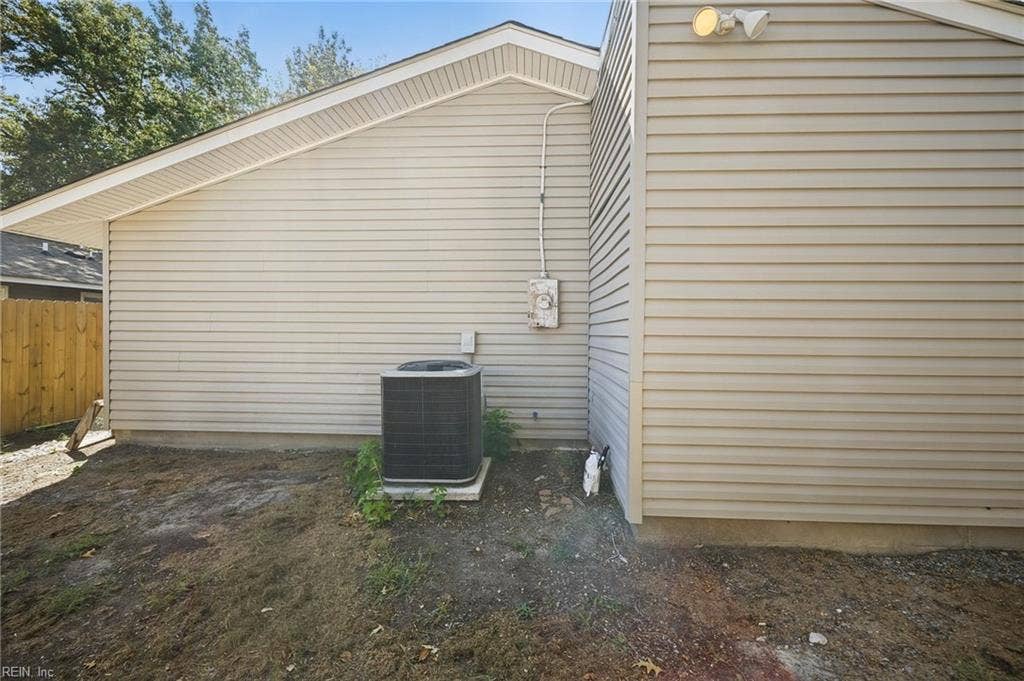 3516 Champlain Lane, Virginia Beach, VA 23452