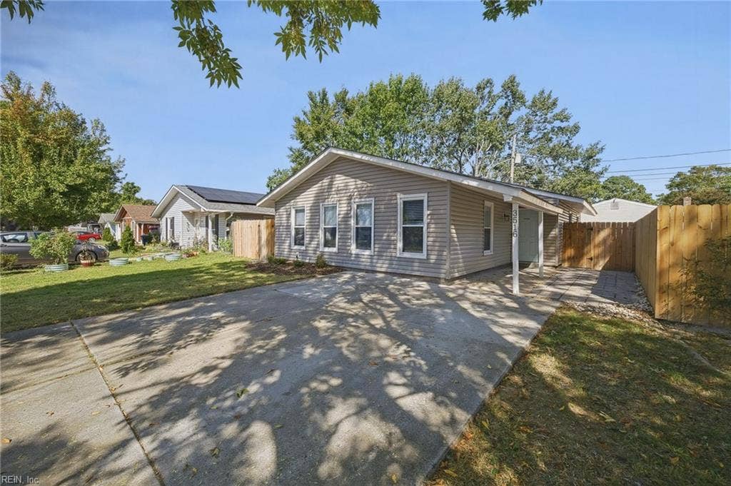 3516 Champlain Lane, Virginia Beach, VA 23452