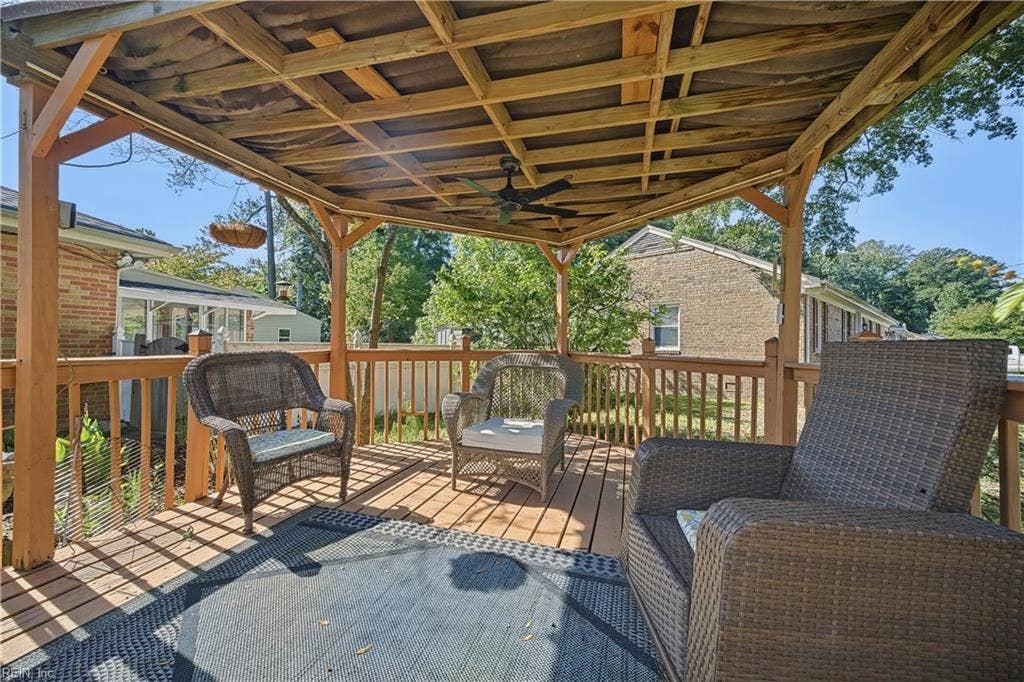 Gazebo/Deck