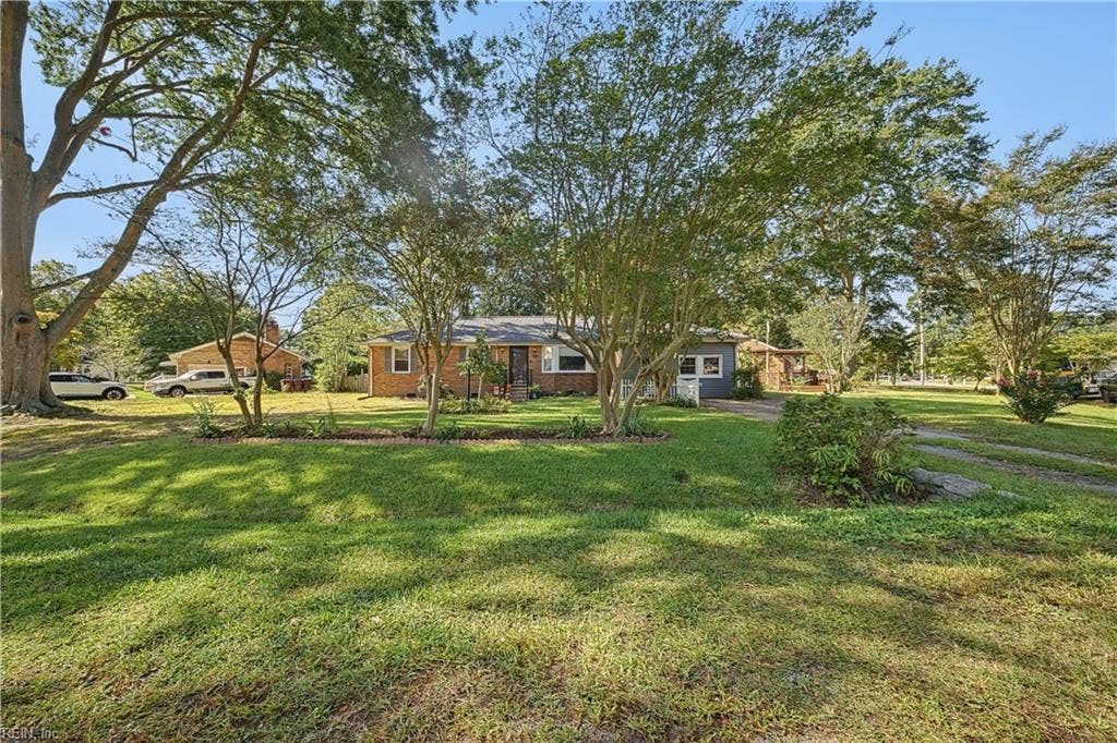 Large corner lot