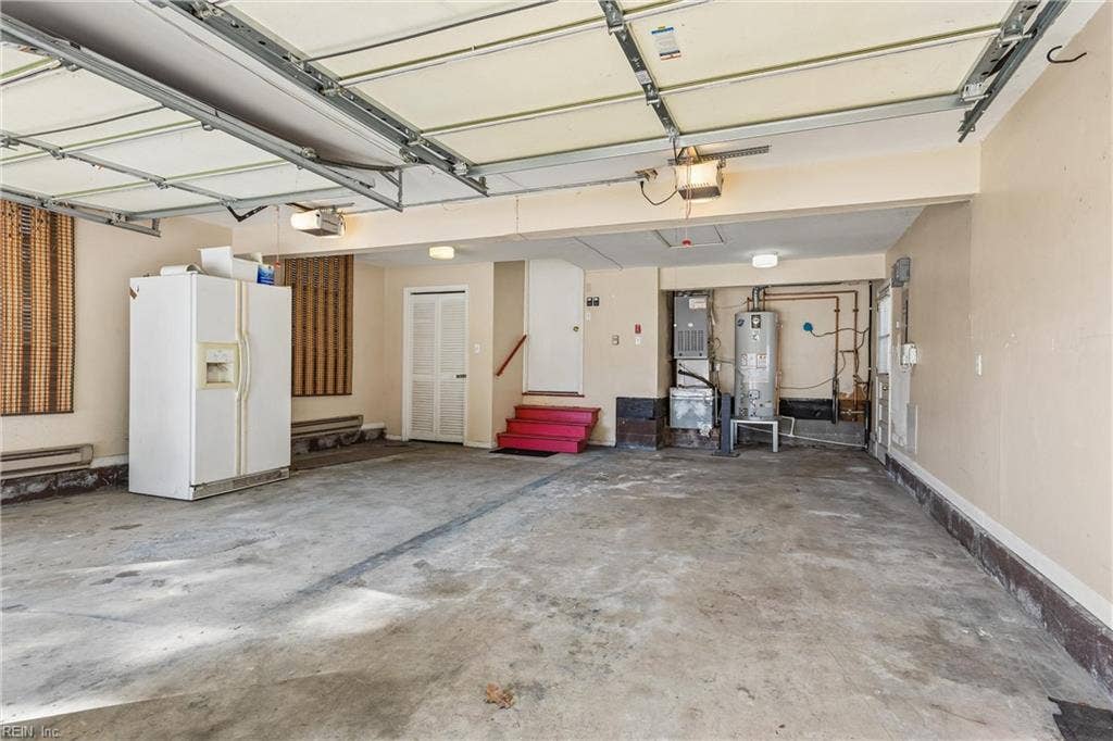 688 Village Green Parkway, Newport News, VA 23602 688 Village Green Parkway, Newport News, VA 23602
