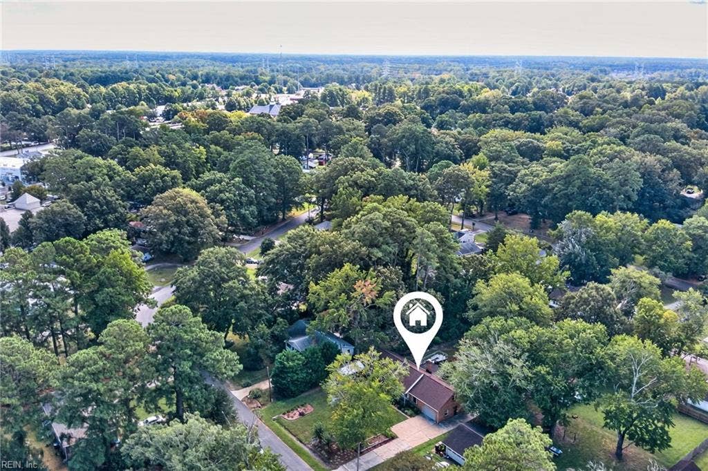 229 Fresno Drive, Chesapeake, VA 23322