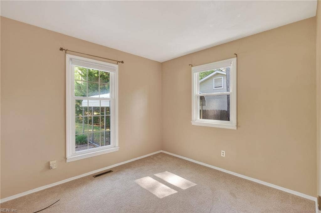 229 Fresno Drive, Chesapeake, VA 23322