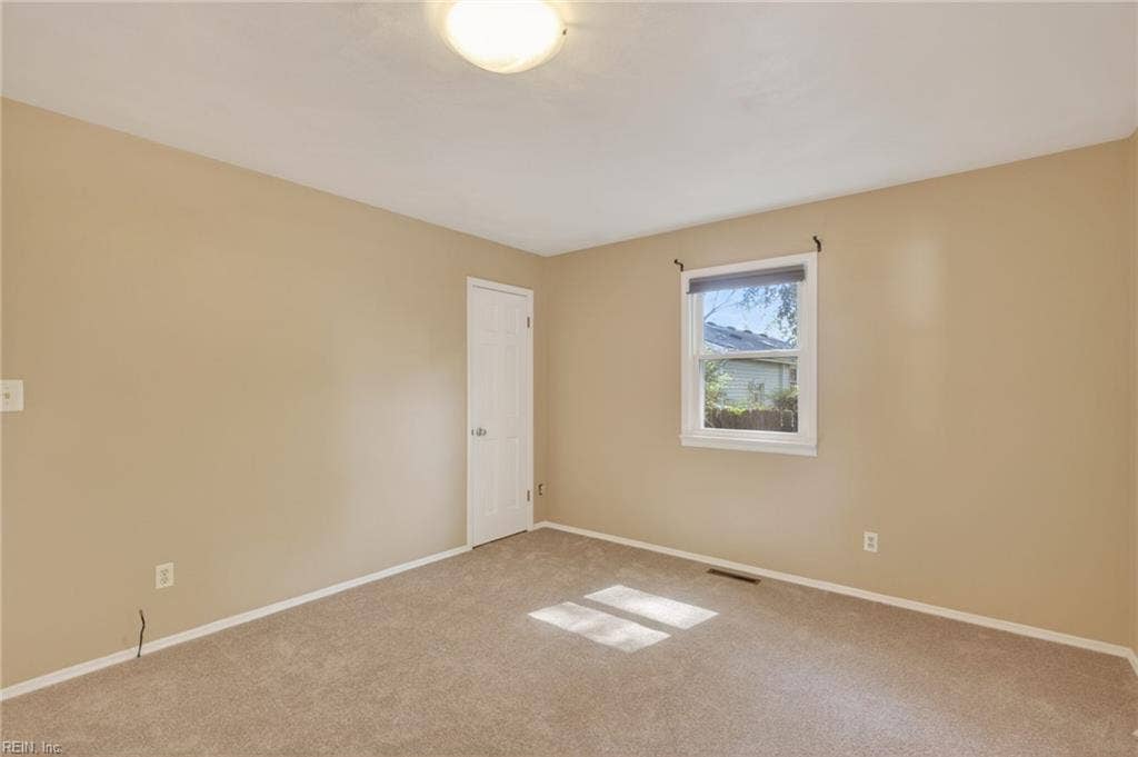 229 Fresno Drive, Chesapeake, VA 23322