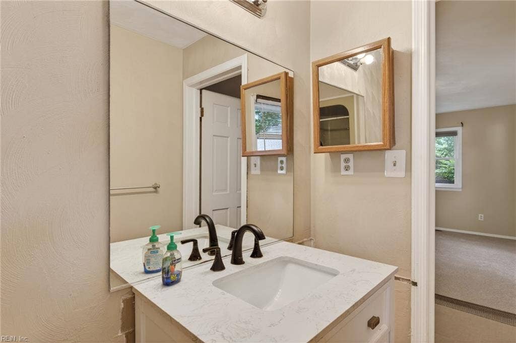 229 Fresno Drive, Chesapeake, VA 23322