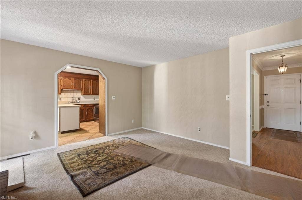 229 Fresno Drive, Chesapeake, VA 23322