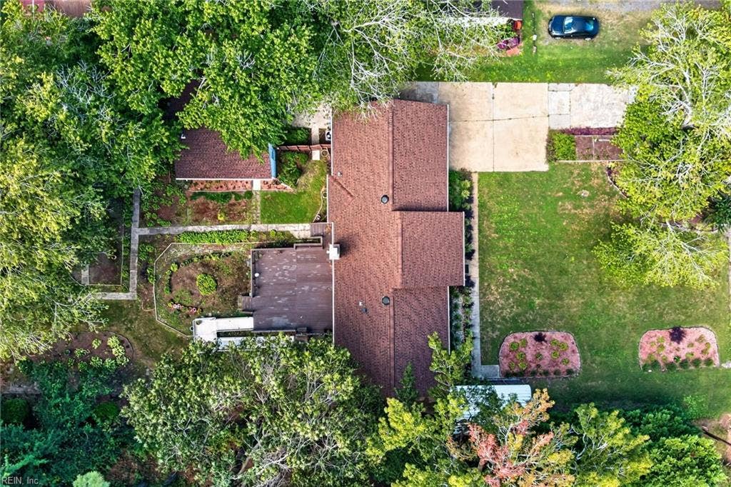 229 Fresno Drive, Chesapeake, VA 23322