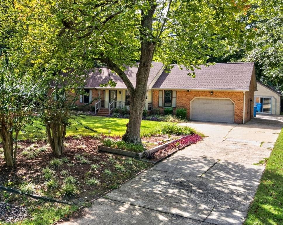 229 Fresno Drive, Chesapeake, VA 23322