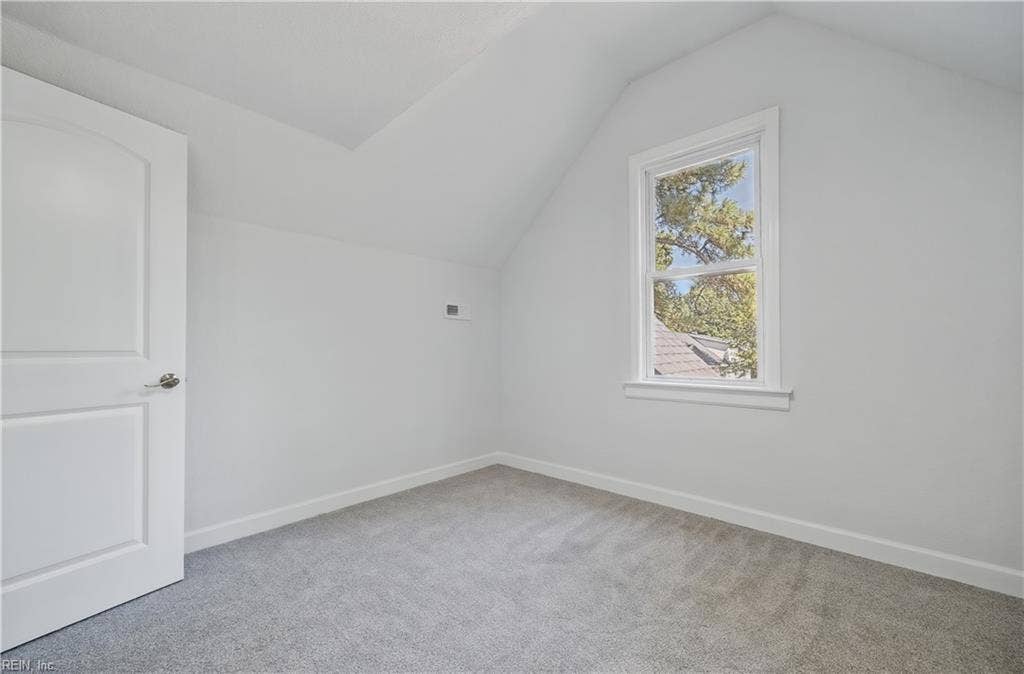 4th bedroom upstairs