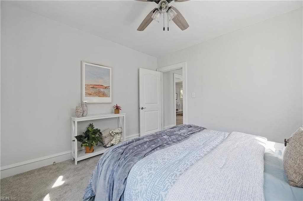 2nd bedroom downstairs
