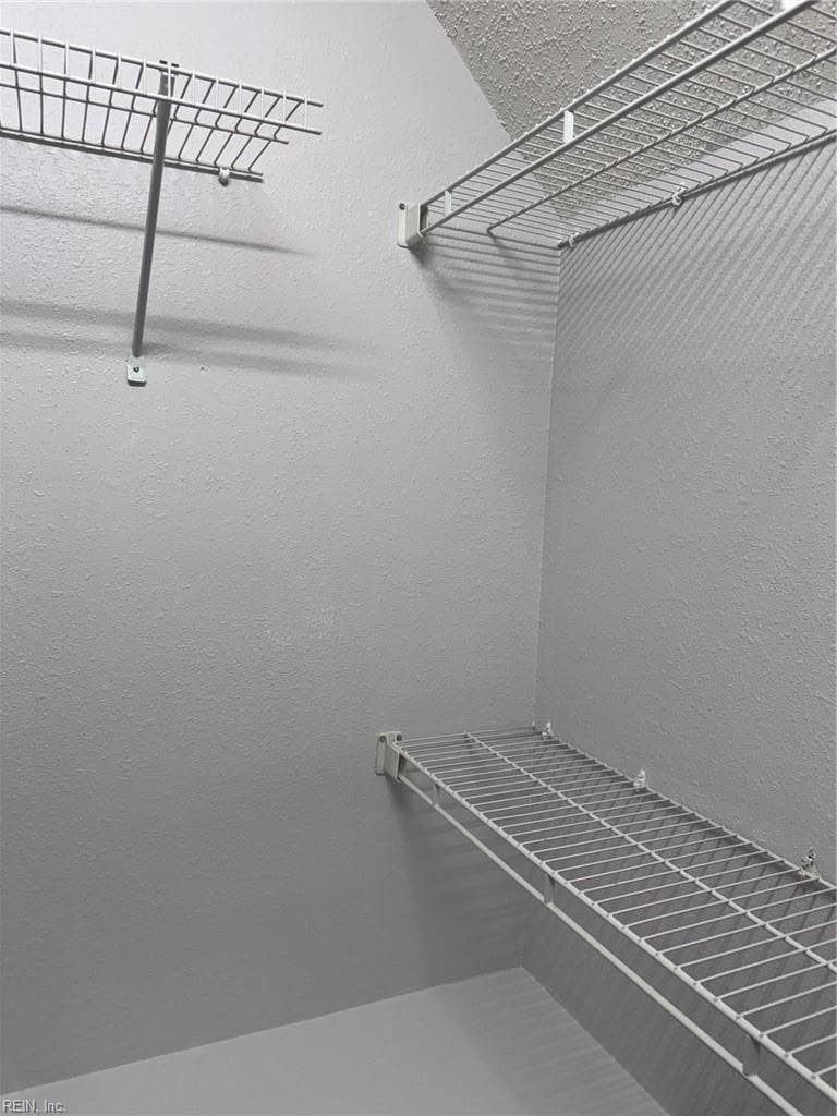 3024 Red Maple Lane, Lynnhaven Woods, Virginia Beach, VA 23452 Primary large walk-in closet