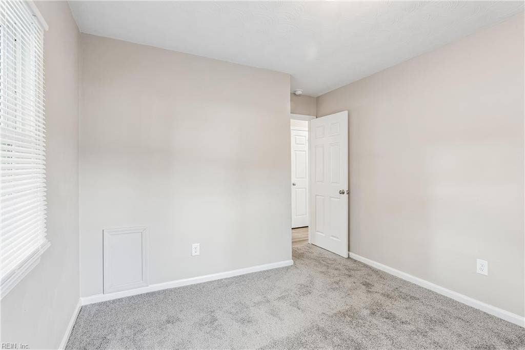 2903 Victoria Boulevard, Hampton, VA 23661 2903 Victoria Boulevard, Hampton, VA 23661