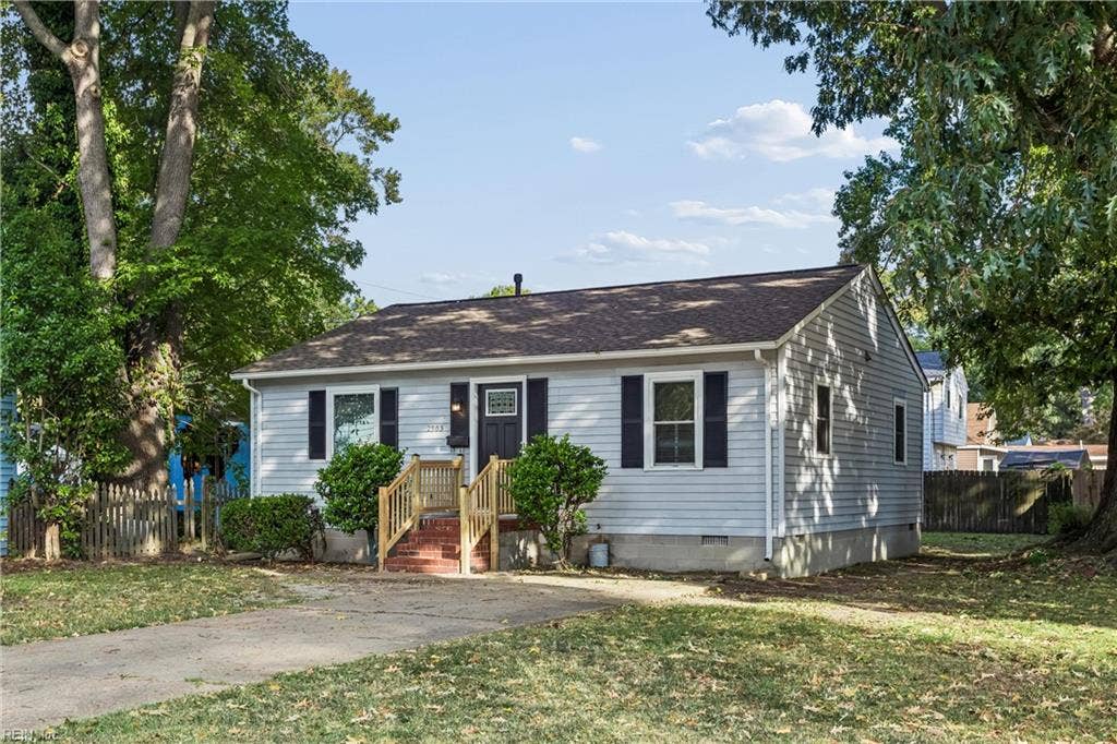 2903 Victoria Boulevard, Hampton, VA 23661 2903 Victoria Boulevard, Hampton, VA 23661