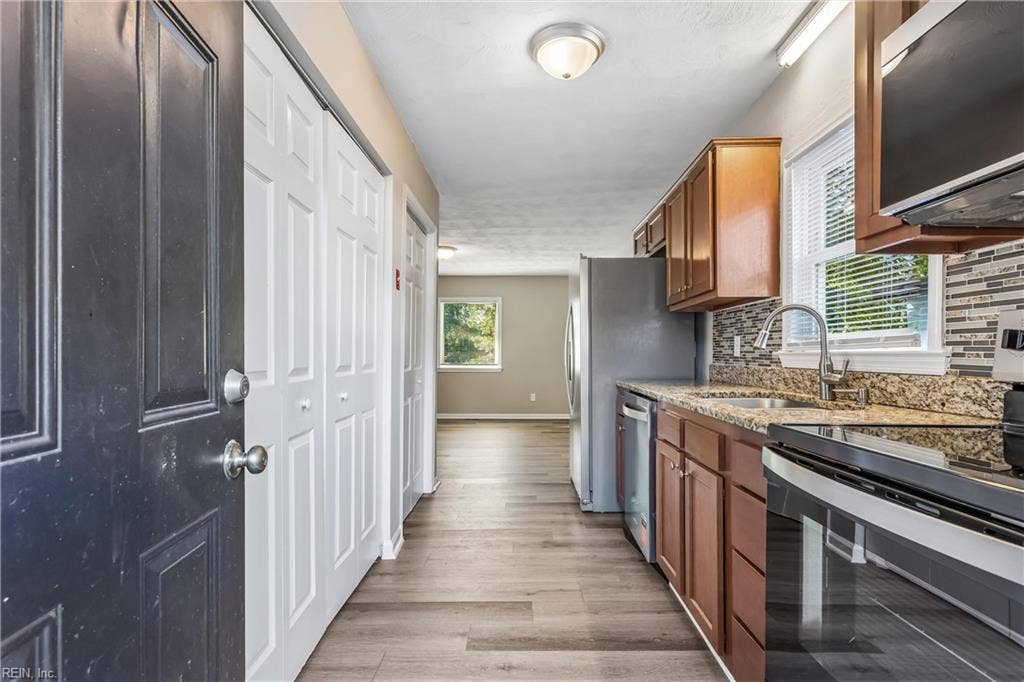 2903 Victoria Boulevard, Hampton, VA 23661 2903 Victoria Boulevard, Hampton, VA 23661