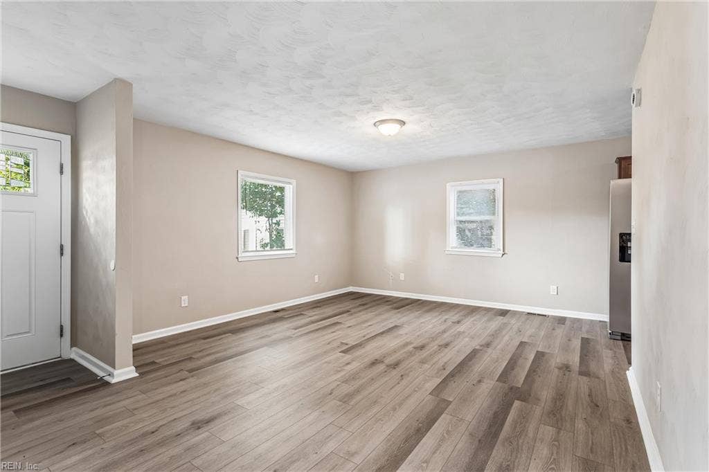 2903 Victoria Boulevard, Hampton, VA 23661 2903 Victoria Boulevard, Hampton, VA 23661