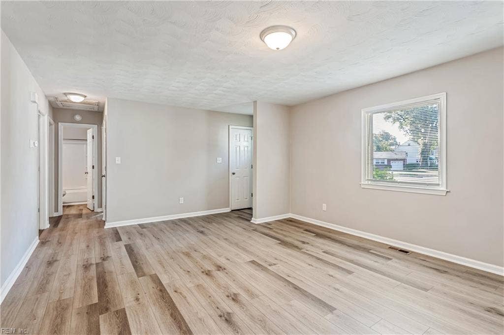 2903 Victoria Boulevard, Hampton, VA 23661 2903 Victoria Boulevard, Hampton, VA 23661